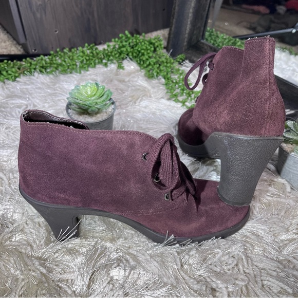 Aerosoles Ruffalo Suede Lace Up Bootie - EGGPLANT PURPLE - Size 8M - Picture 4 of 16
